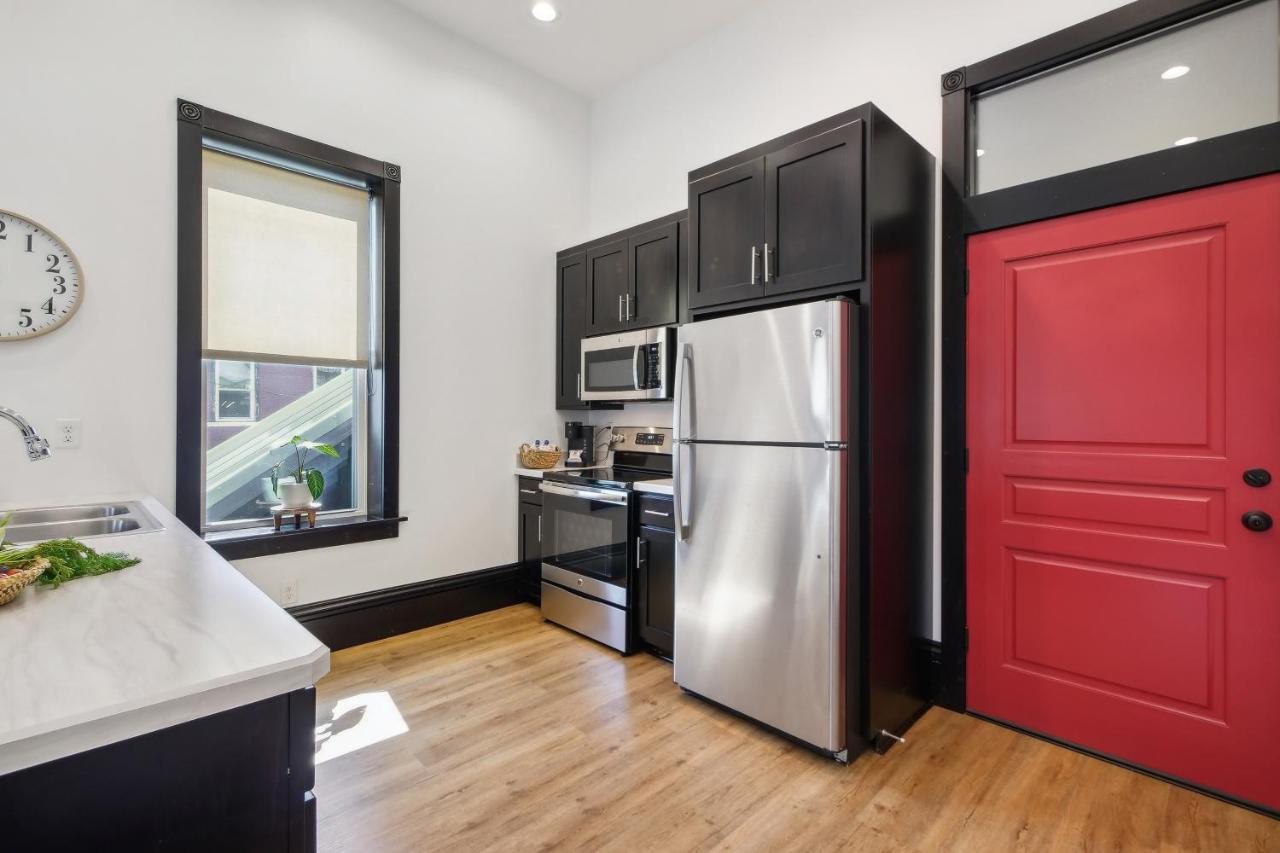 Sleek Millersburg Apartment In Downtown! Ngoại thất bức ảnh